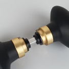 2 boutons de porte intérieure OLIVES, Porcelaine Noir, Carré 6 mm - Embase dorée