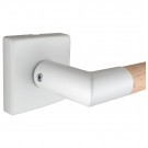 Poignée sur rosace carrée PRETTY blanc mat avec béquille en bois brut FSC