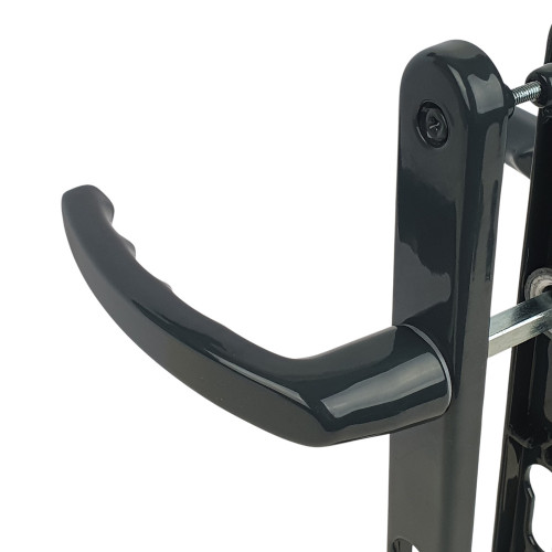 2 poignées de porte d'entrée BALTIC, plaque étroite, Aluminium gris anthracite entraxe 195 mm