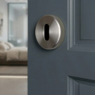 2 rosaces de poignée de porte rondes lisse AXIA, Inox gris