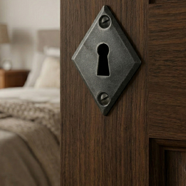 2 rosaces de poignée de porte losanges Ellix, Fer aspect patiné