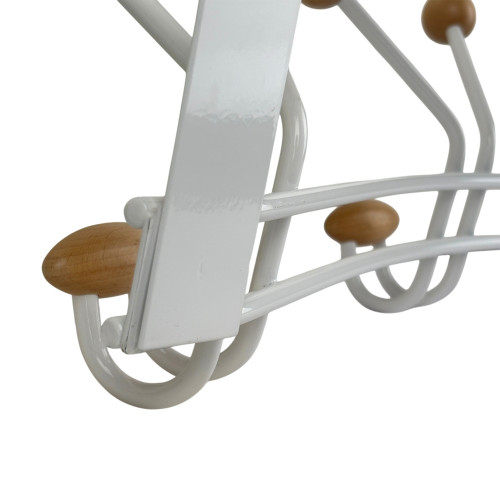 Porte-manteau mural FAMILY, Plaque en métal blanc, 9 têtes en bois brut