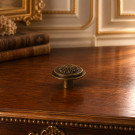Bouton de meuble LOUIS XVI, Zamak bronze | Classique