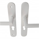 2 poignées de porte à cylindre EDISON, réhaussée côté extérieur, Aluminium blanc mat entraxe 195 mm