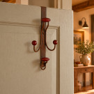 Porte-manteau mural MACAO, Plaque en fer rouille, 4 têtes en bois