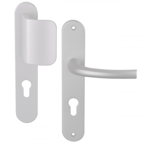 Angle 3 : 1 côté palière réversible sur plaque modèle Zenia Aluminium anodisé  F1 Argent, 1 côté pour porte intérieur