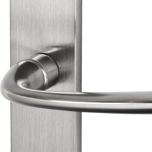 2 poignées de porte à cylindre MAGALI, poignée réhaussée côté extérieur, Zamak entraxe 195 mm