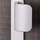 Palière réversible pour porte d'entrée extérieure sur plaque à vis non apparentes Zenia